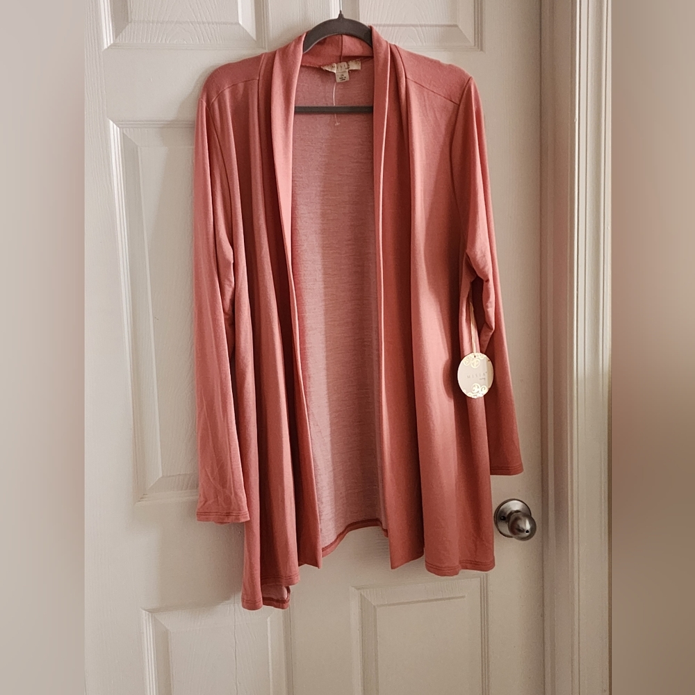 Misia Curvy womens cardigan
